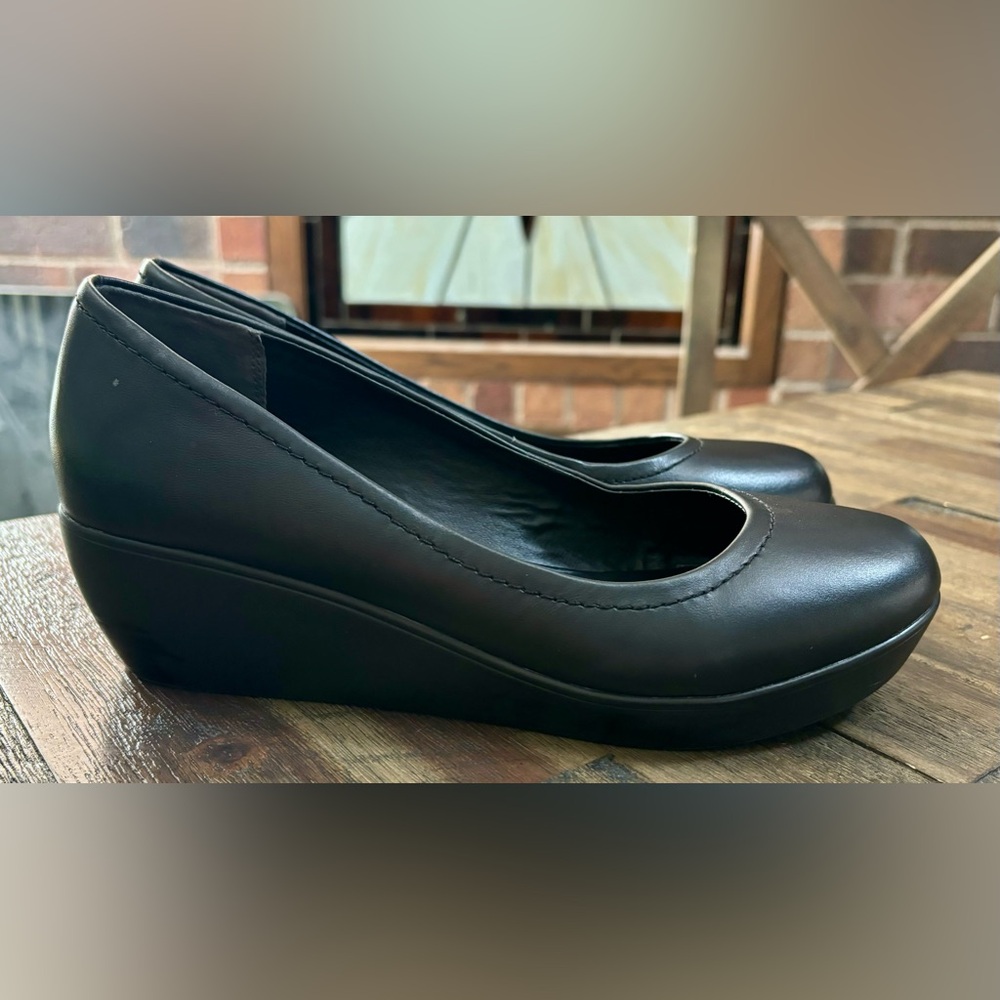 💜 BOGO Ladies Wedge - Steven by Steve Madden - Black - Size 7